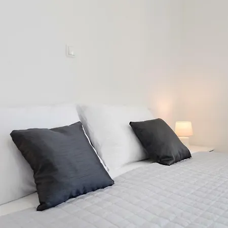Luxury Issa Apartment *