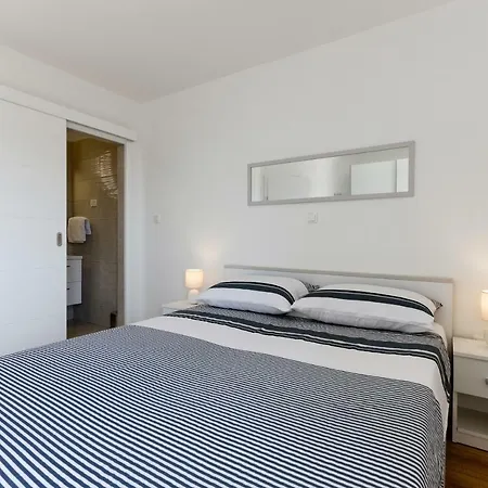 Apartment Luxury Issa Zadar