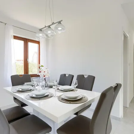Apartment Luxury Issa Zadar